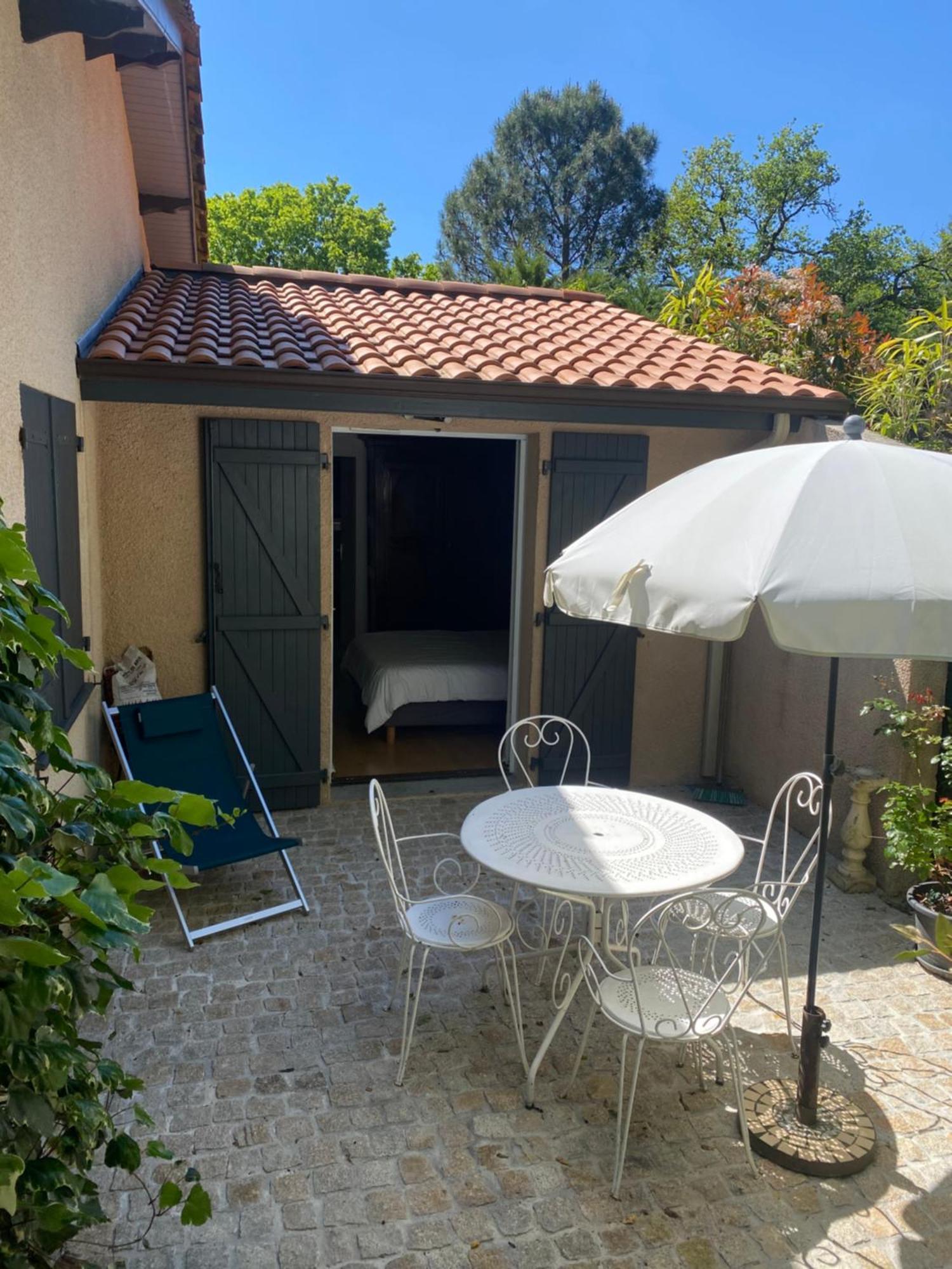 Beau T2 proche plages , commodités Andernos-les-Bains Esterno foto